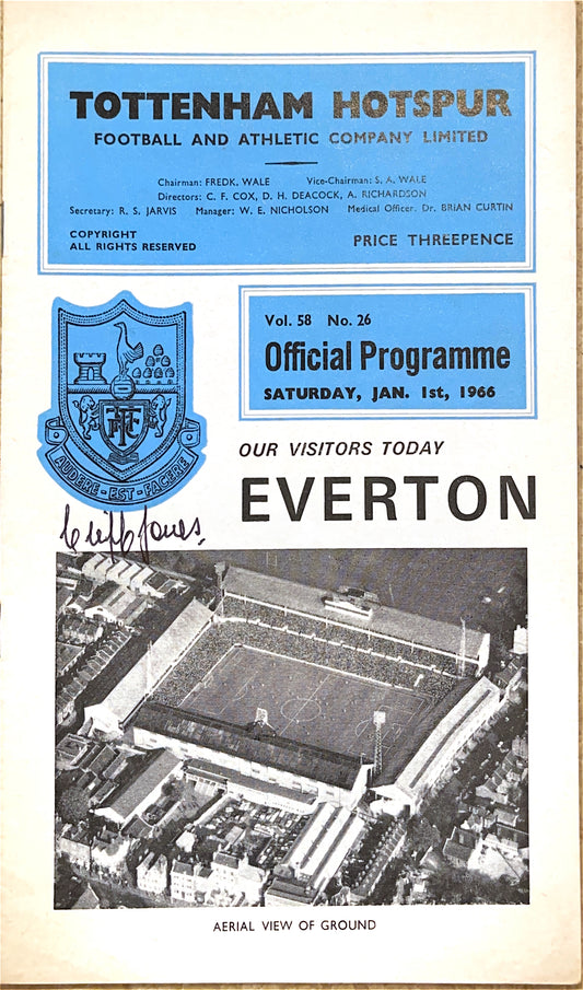 Tottenham Hotspur V Everton 01/01/66 Signed By Cliff Jones